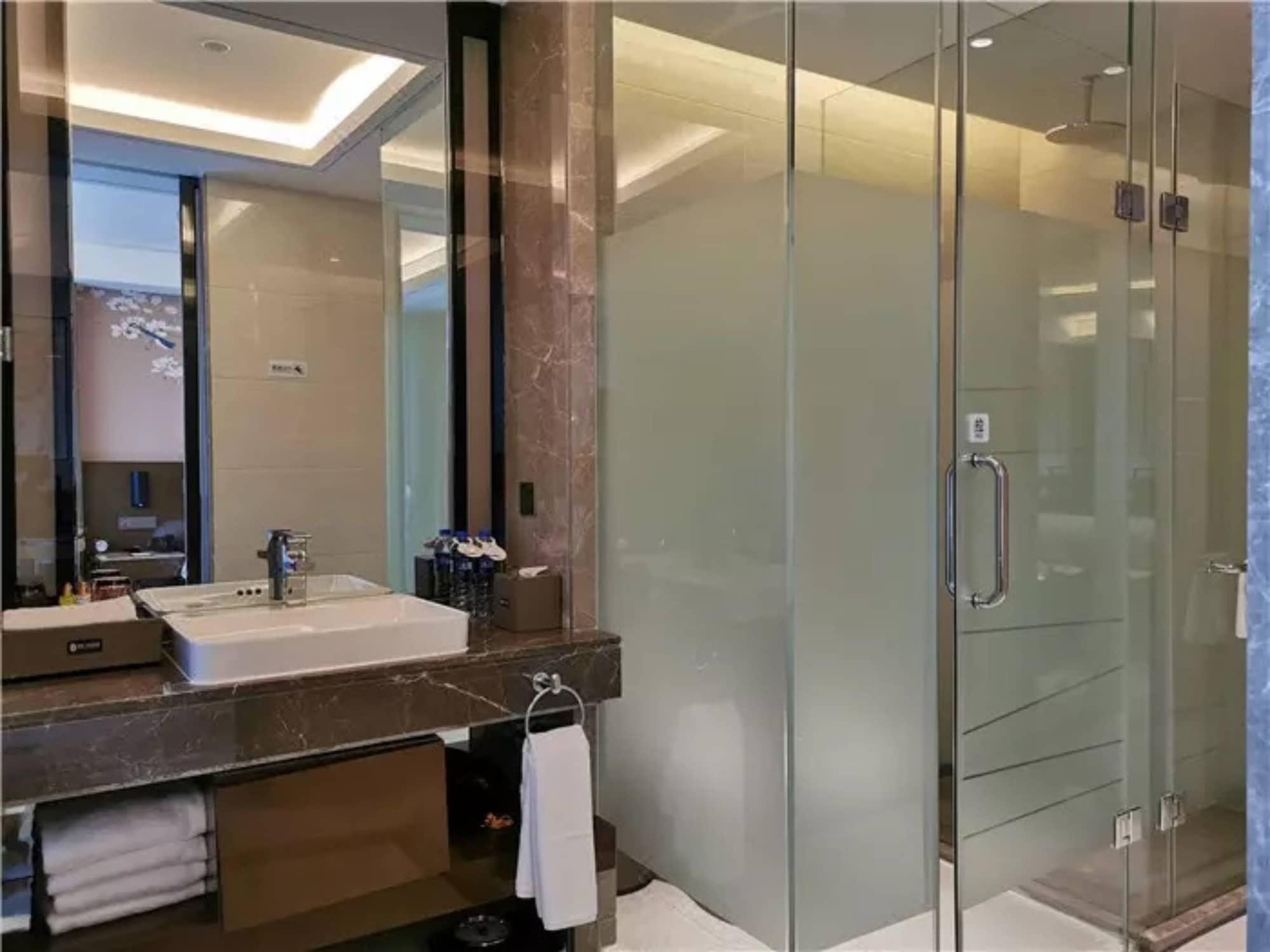 Li Cai Tian Qi Hotel Xianyang Экстерьер фото