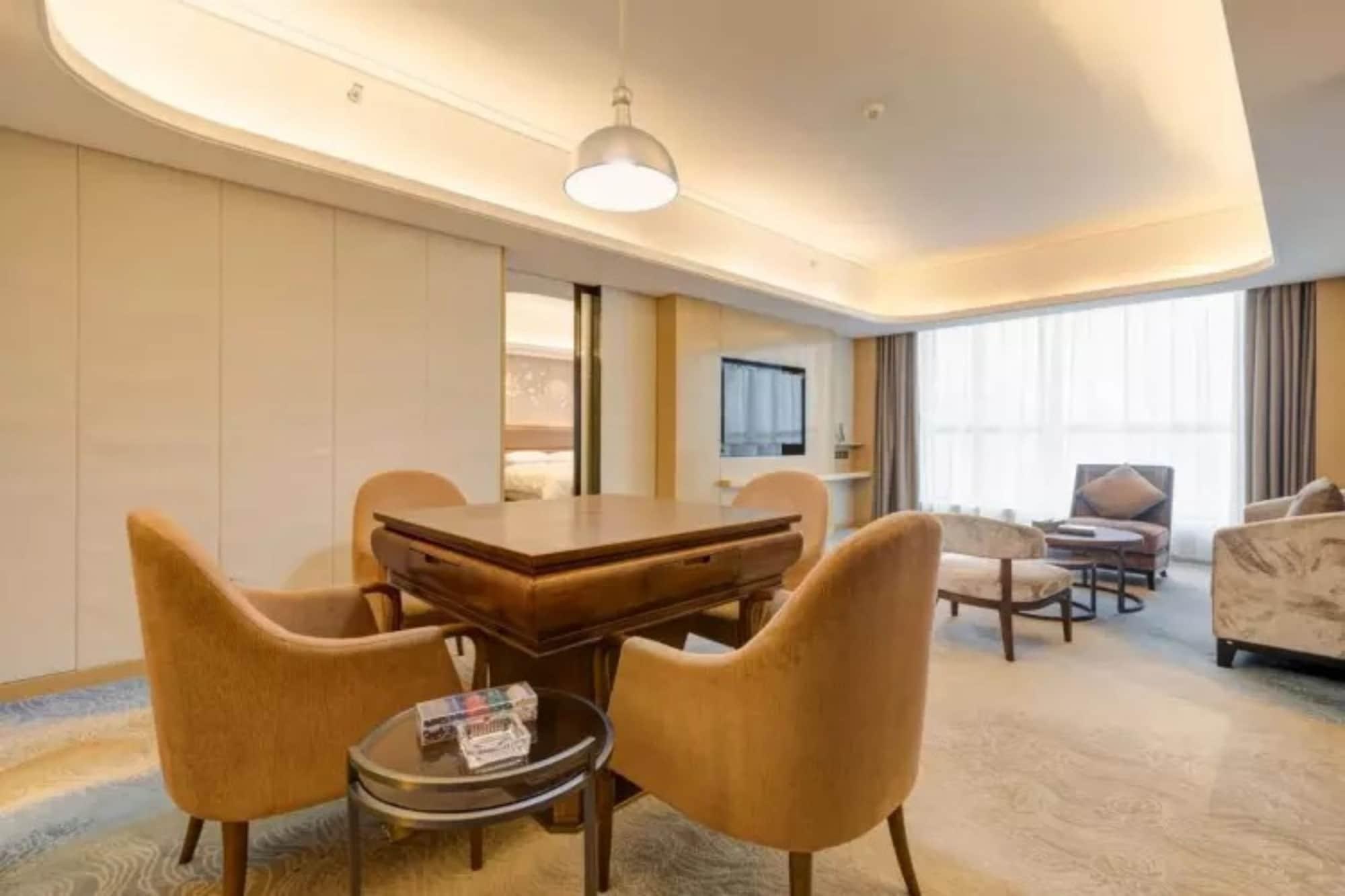 Li Cai Tian Qi Hotel Xianyang Экстерьер фото