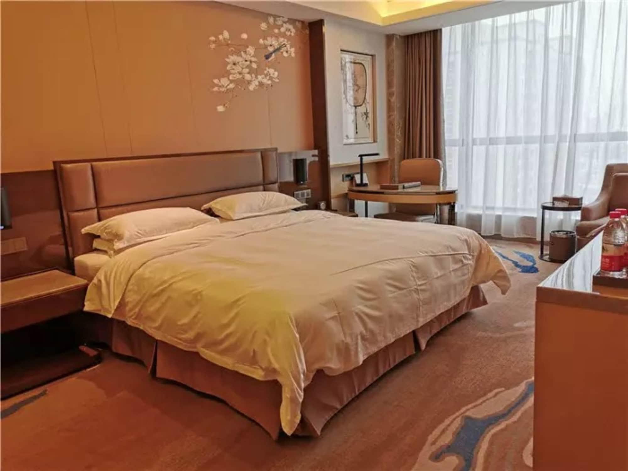 Li Cai Tian Qi Hotel Xianyang Экстерьер фото